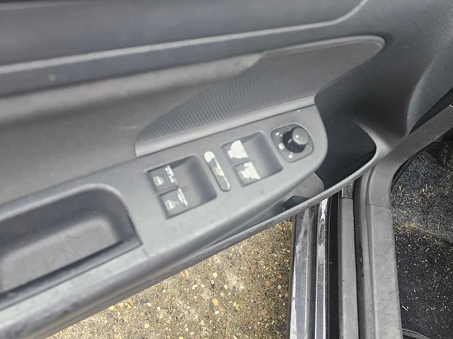2005 volkswagen golf 1.6 fsi turijn - afbeelding 14 van  26
