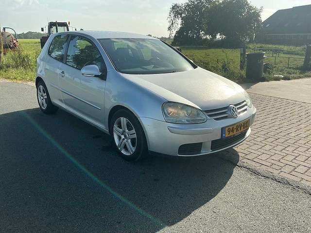2005 volkswagen golf 1.9 tdi personenauto - afbeelding 28 van  33
