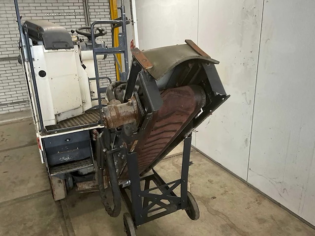 2005 wirtgen w35dc asfaltfreesmachine - afbeelding 2 van  16
