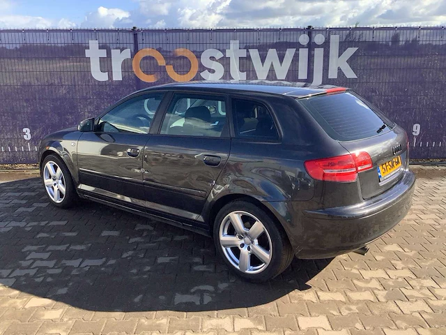 2006 - audi - a3 sportback - 1.6 fsi attraction - personenauto - afbeelding 6 van  12