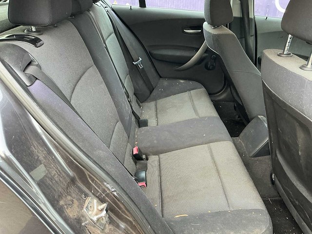 2006 - bmw - 1-serie - 118d - personenauto - afbeelding 9 van  12