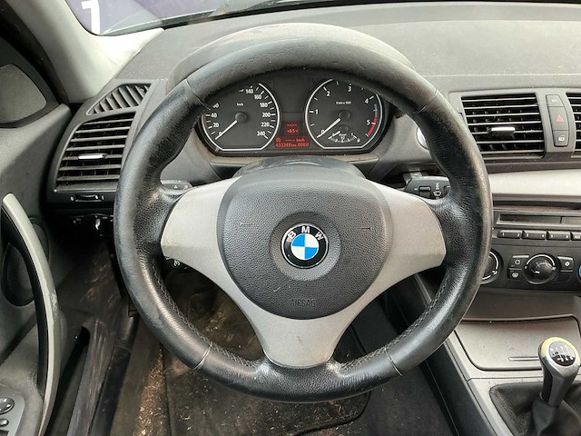 2006 - bmw - 1-serie - 118d - personenauto - afbeelding 12 van  12