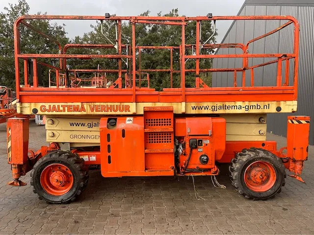 2006 - haulotte - h12sx 4x4 - ruwterrein schaarhoogwerker - afbeelding 1 van  21