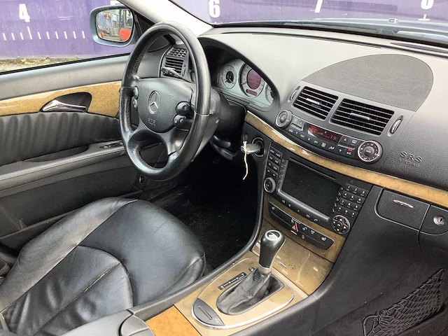 2006 - mercedes-benz - e320 cdi bedrijfswagen - afbeelding 17 van  18
