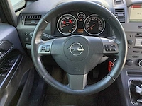 2006 - opel - zafira - 2.2 cosmo - personenauto - afbeelding 2 van  14