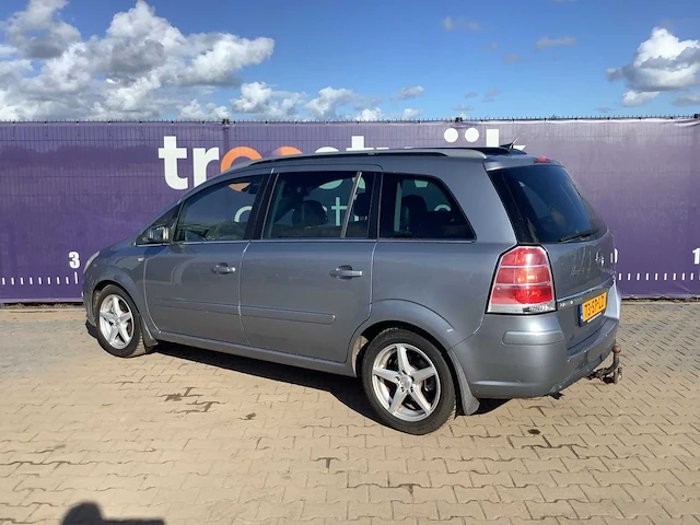 2006 - opel - zafira - 2.2 cosmo - personenauto - afbeelding 8 van  14
