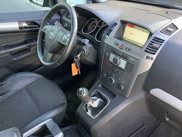 2006 - opel - zafira - 2.2 cosmo - personenauto - afbeelding 11 van  14