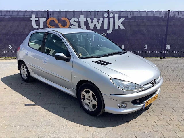 2006 - peugeot - 206 - 1.4 air-line 3 - personenauto - afbeelding 5 van  12