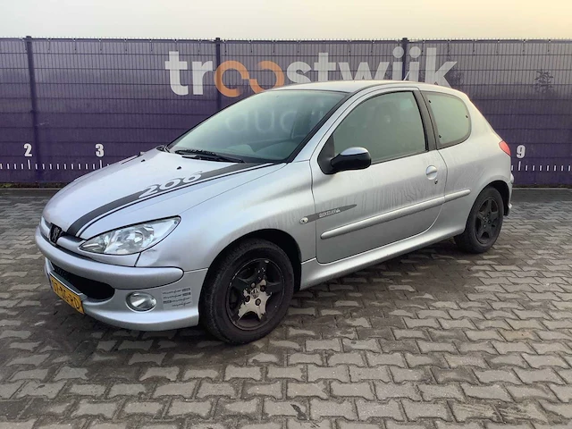 2006 - peugeot - 206 - 1.6-16v quiksilver - personenauto - afbeelding 1 van  11