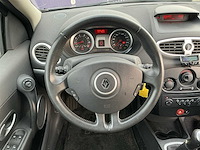 2006 - renault - clio - 1.4-16v dynam.luxe - personenauto - afbeelding 2 van  13
