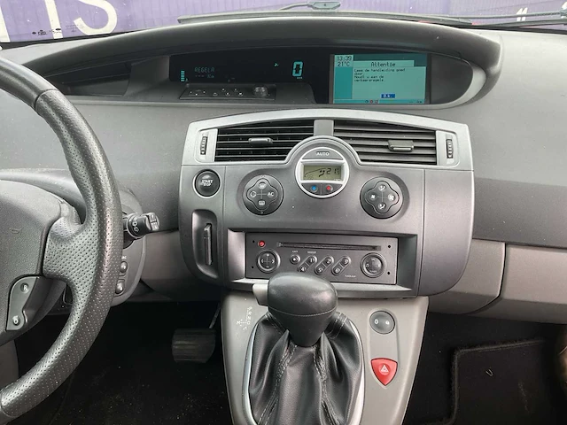 2006 - renault - scénic - 2.0-16v priv.luxe - personenauto - afbeelding 3 van  14