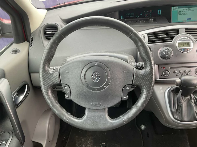 2006 - renault - scénic - 2.0-16v priv.luxe - personenauto - afbeelding 13 van  14