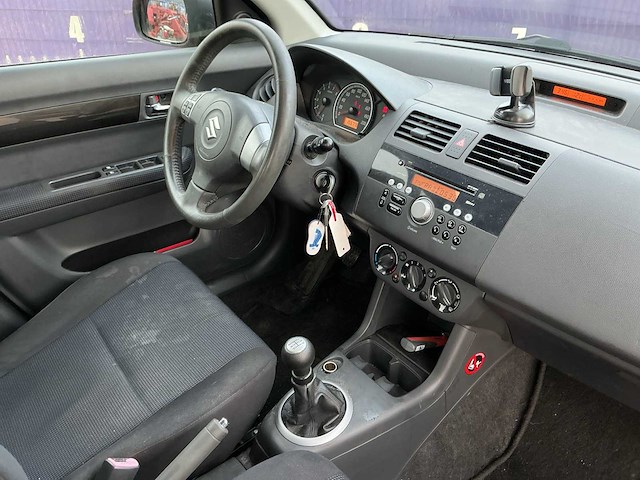 2006 - suzuki - swift - 1.3 shogun - personenauto - afbeelding 10 van  12