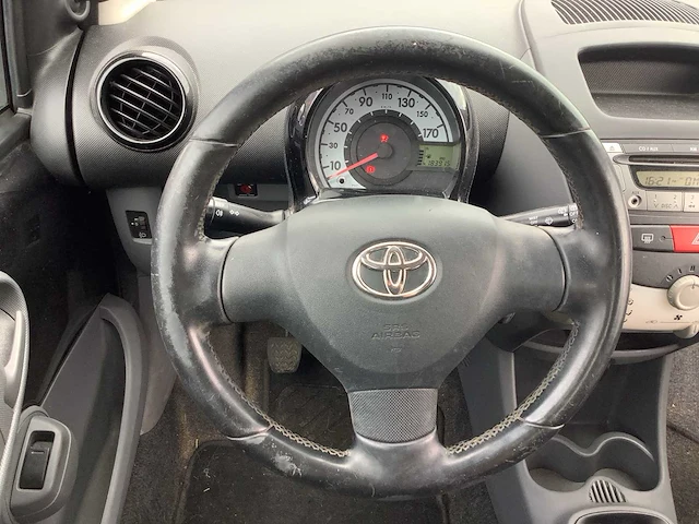 2006 - toyota - aygo - 1.0-12v - personenauto - afbeelding 11 van  12