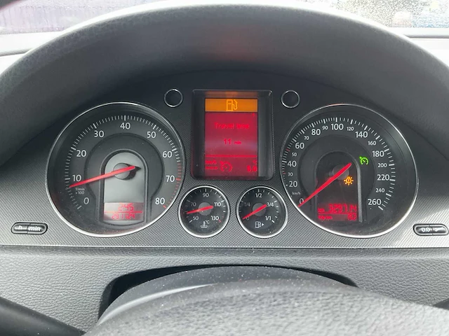 2006 - volkswagen - passat - 2.0 fsi comfortl.bns - personenauto - afbeelding 2 van  13