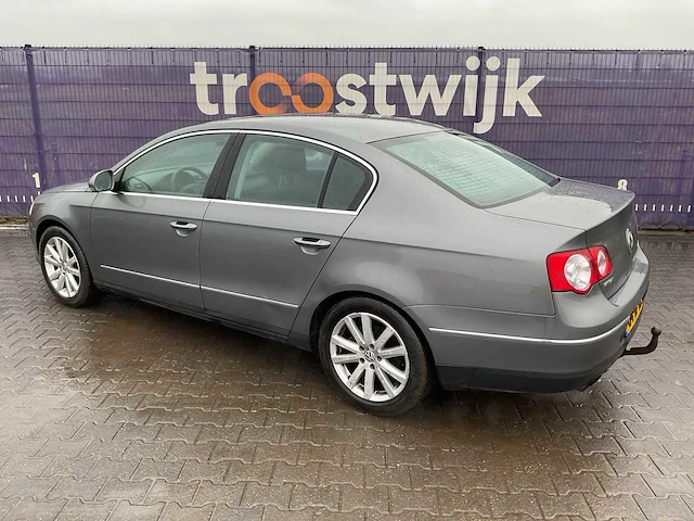 2006 - volkswagen - passat - 2.0 fsi comfortl.bns - personenauto - afbeelding 8 van  13
