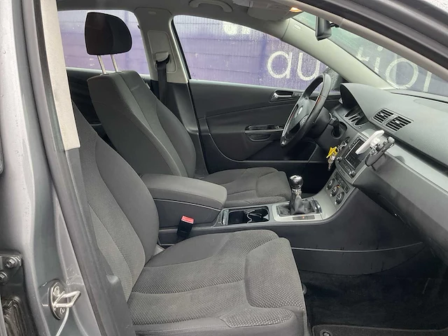 2006 - volkswagen - passat - 2.0 fsi comfortl.bns - personenauto - afbeelding 10 van  13