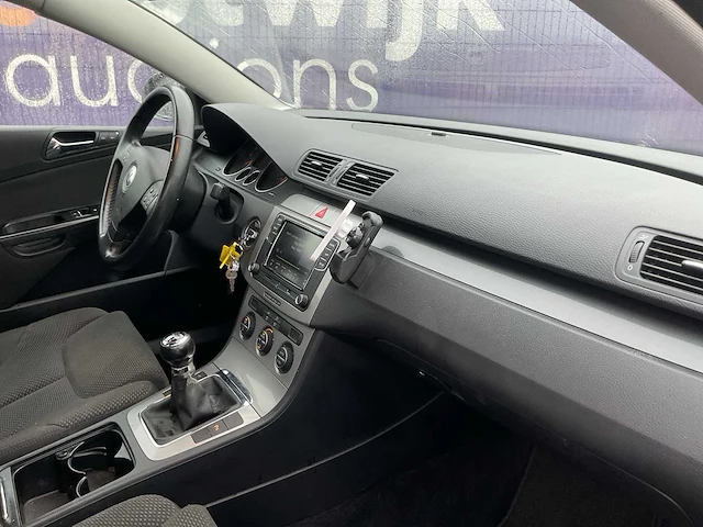 2006 - volkswagen - passat - 2.0 fsi comfortl.bns - personenauto - afbeelding 11 van  13