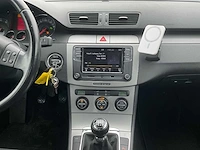 2006 - volkswagen - passat - 2.0 fsi comfortl.bns - personenauto - afbeelding 12 van  13