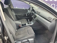 2006 - volkswagen - passat - 2.0 tdi comfortline - personenauto - afbeelding 8 van  12