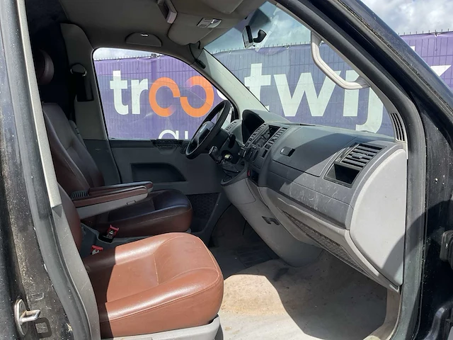 2006 - volkswagen - transporter - 2.5 tdi 300 bud.dc - bedrijfswagen (defect) - afbeelding 6 van  10