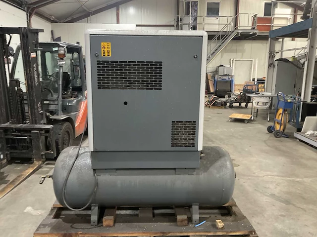 2006 atlas copco ga11 ff schroefcompressor - afbeelding 3 van  9