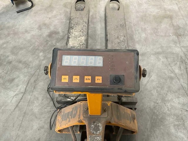2006 atlet wb2000 hand hydraulische palletwagen met weeginstallatie - afbeelding 4 van  6
