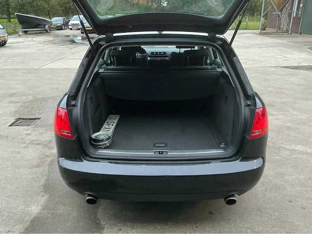 2006 audi a4 avant personenauto - afbeelding 2 van  23