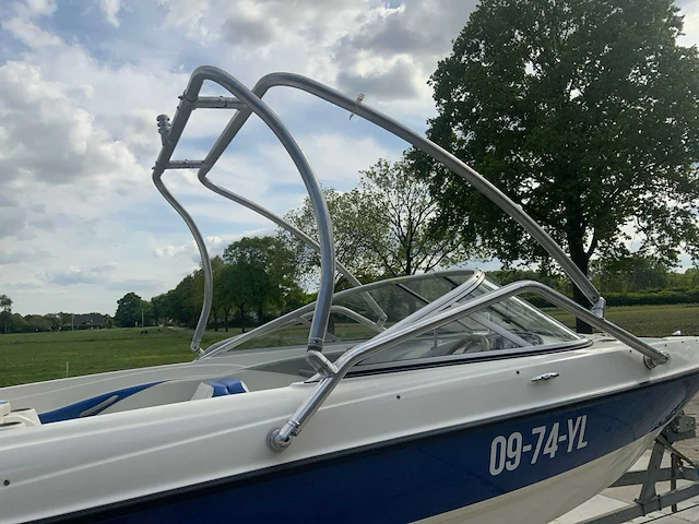 2006 bayliner 185 capri speedboot - afbeelding 2 van  41