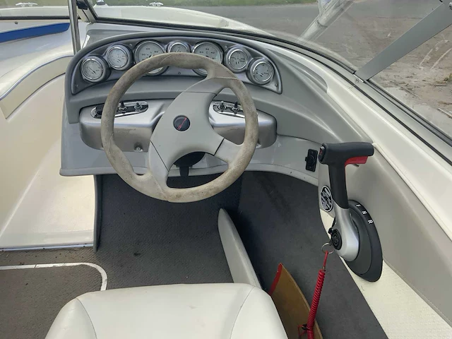 2006 bayliner 185 capri speedboot - afbeelding 9 van  41