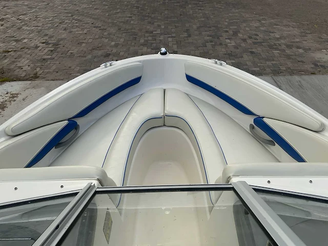 2006 bayliner 185 capri speedboot - afbeelding 11 van  41