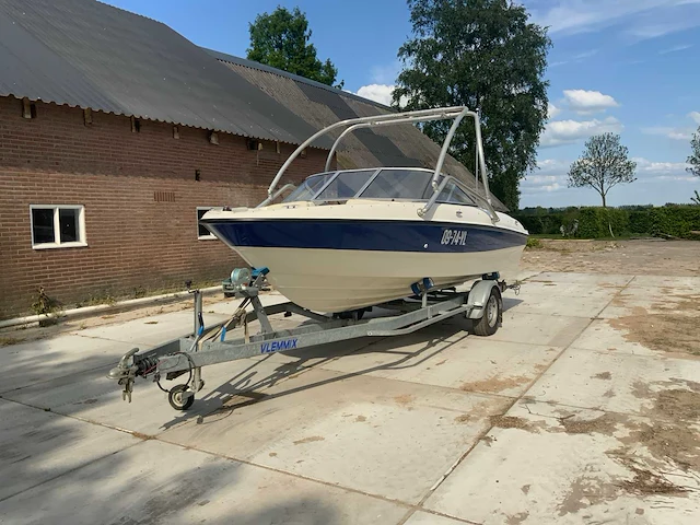 2006 bayliner 185 capri speedboot - afbeelding 12 van  41