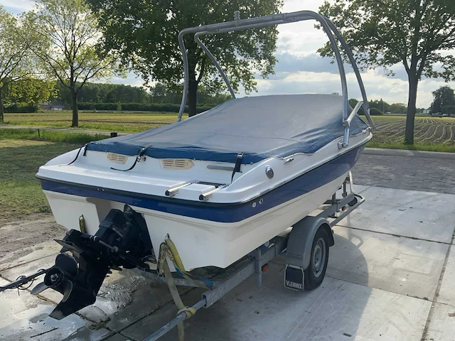2006 bayliner 185 capri speedboot - afbeelding 26 van  41