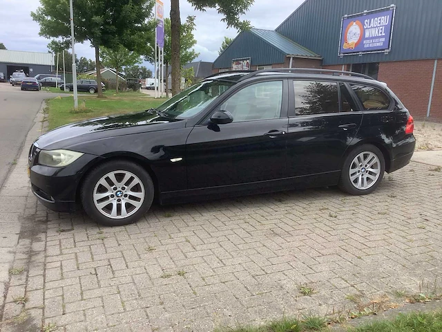 2006 bmw 3-serie touring 318i personenauto - afbeelding 1 van  15