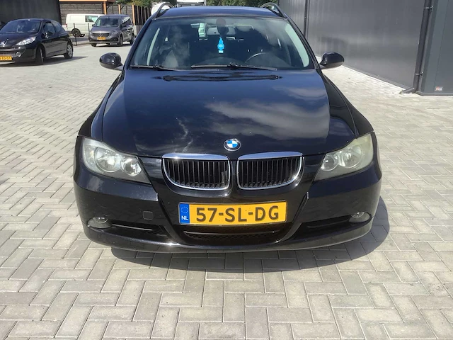 2006 bmw 3-serie touring 320i personenauto - afbeelding 4 van  12
