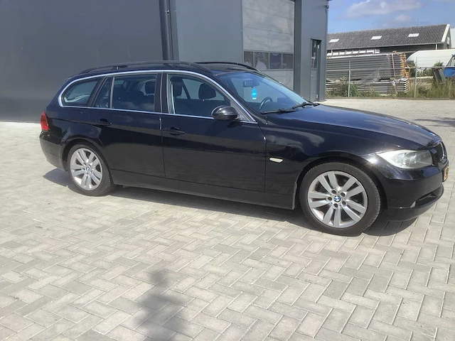 2006 bmw 3-serie touring 320i personenauto - afbeelding 5 van  12