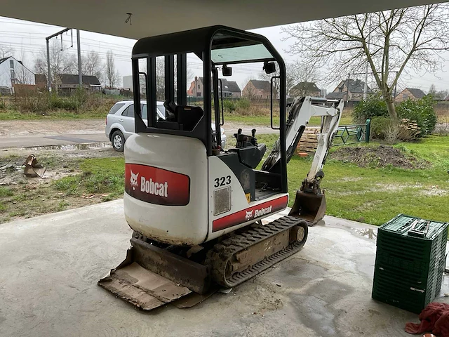 2006 bobcat 323 rupsgraafmachine - afbeelding 17 van  18