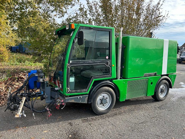 2006 boschung l3 pony werktuigdrager / straatreinigingsmachine - afbeelding 1 van  22