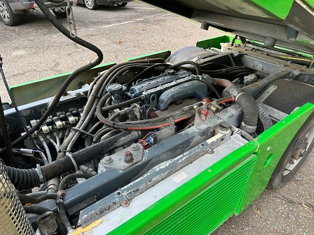 2006 boschung l3 pony werktuigdrager / straatreinigingsmachine - afbeelding 17 van  22