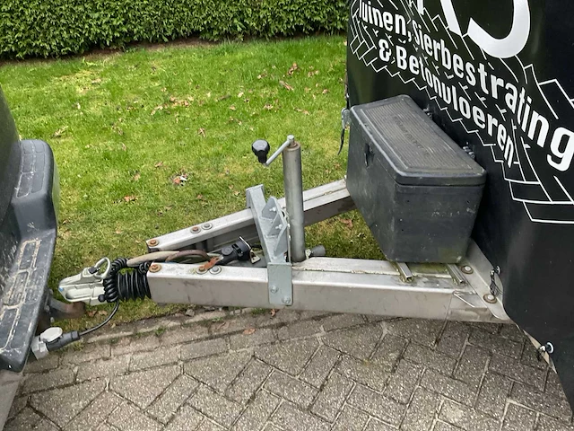 2006 bremat vloerenpomp in aanhangwagen - afbeelding 15 van  34