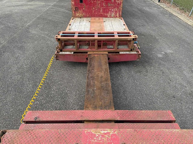 2006 broshuis 3 aud-44 dieplader - afbeelding 9 van  55