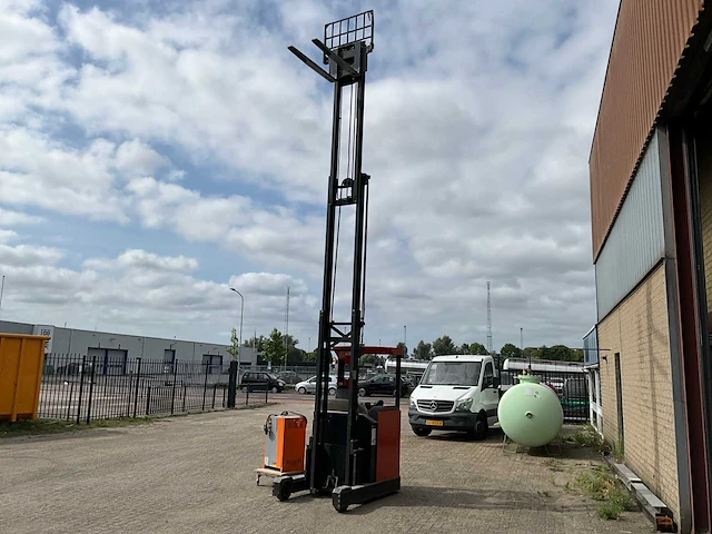 2006 bt rr m14 reach truck - afbeelding 7 van  13