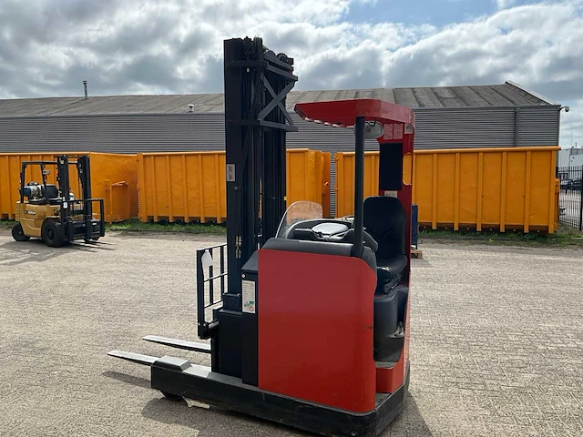 2006 bt rr m14 reach truck - afbeelding 9 van  13