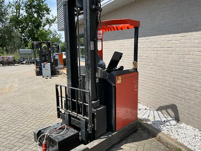 2006 bt rrm14 reach truck - afbeelding 10 van  16