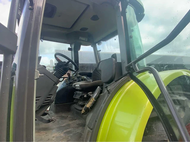 2006 claas ares 557 atz vierwielaangedreven landbouwtractor - afbeelding 31 van  47