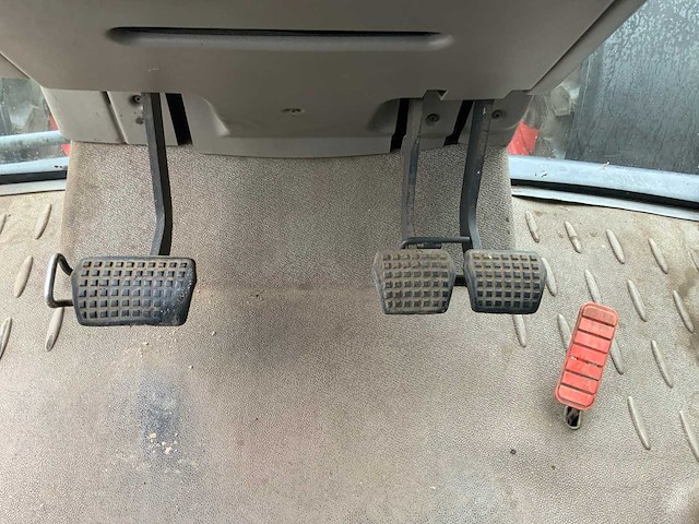 2006 claas ares 826 rz vierwielaangedreven landbouwtractor - afbeelding 19 van  34