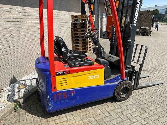 2006 daewoo b20t-5 vorkheftruck - afbeelding 14 van  18