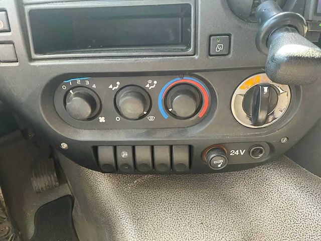 2006 daf fa cf75.250 vrachtwagen - afbeelding 15 van  33