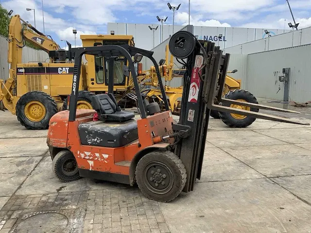 2006 dalian cpcd30fa vorkheftruck - afbeelding 14 van  18