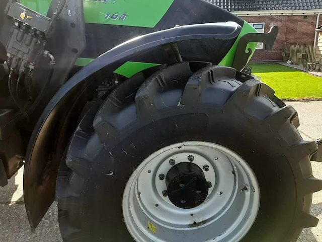 2006 deutz-fahr agrotron 108 vierwielaangedreven landbouwtractor - afbeelding 19 van  48